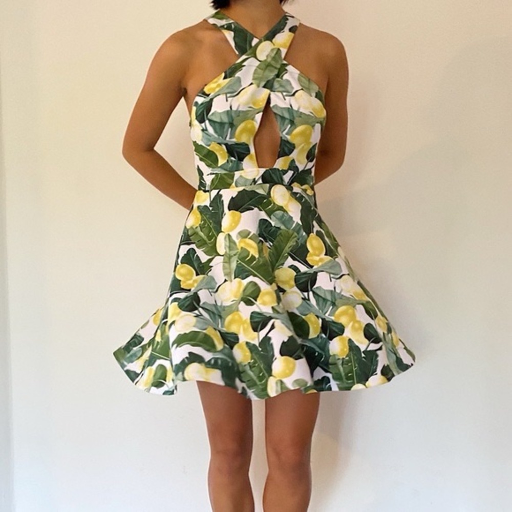 Abercrombie and Fitch Palm Leaf/Lemon Print Dress size Medium.